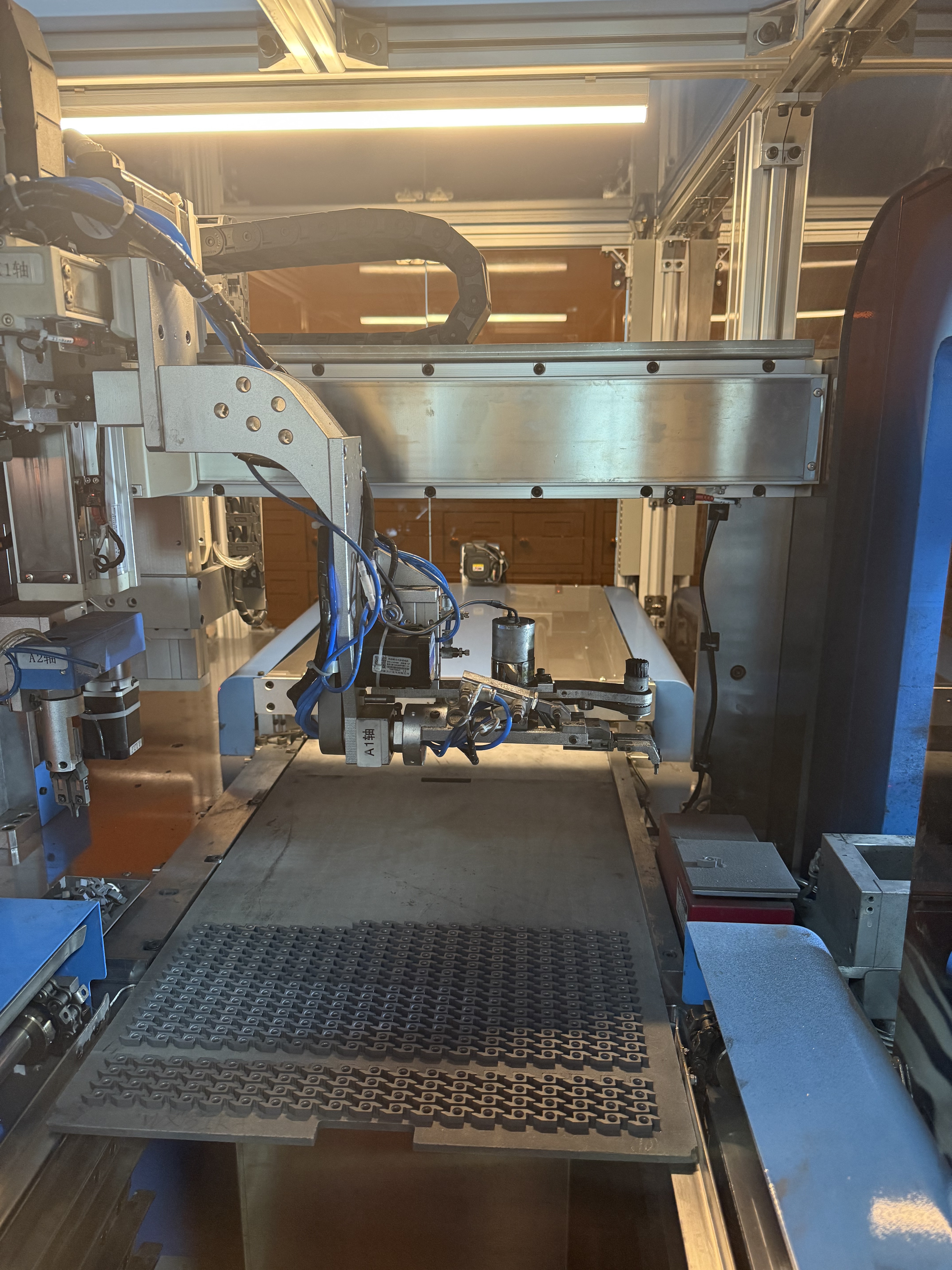 Chengdu Lian Xiang New Material CO.,LTD. ligne de production en usine