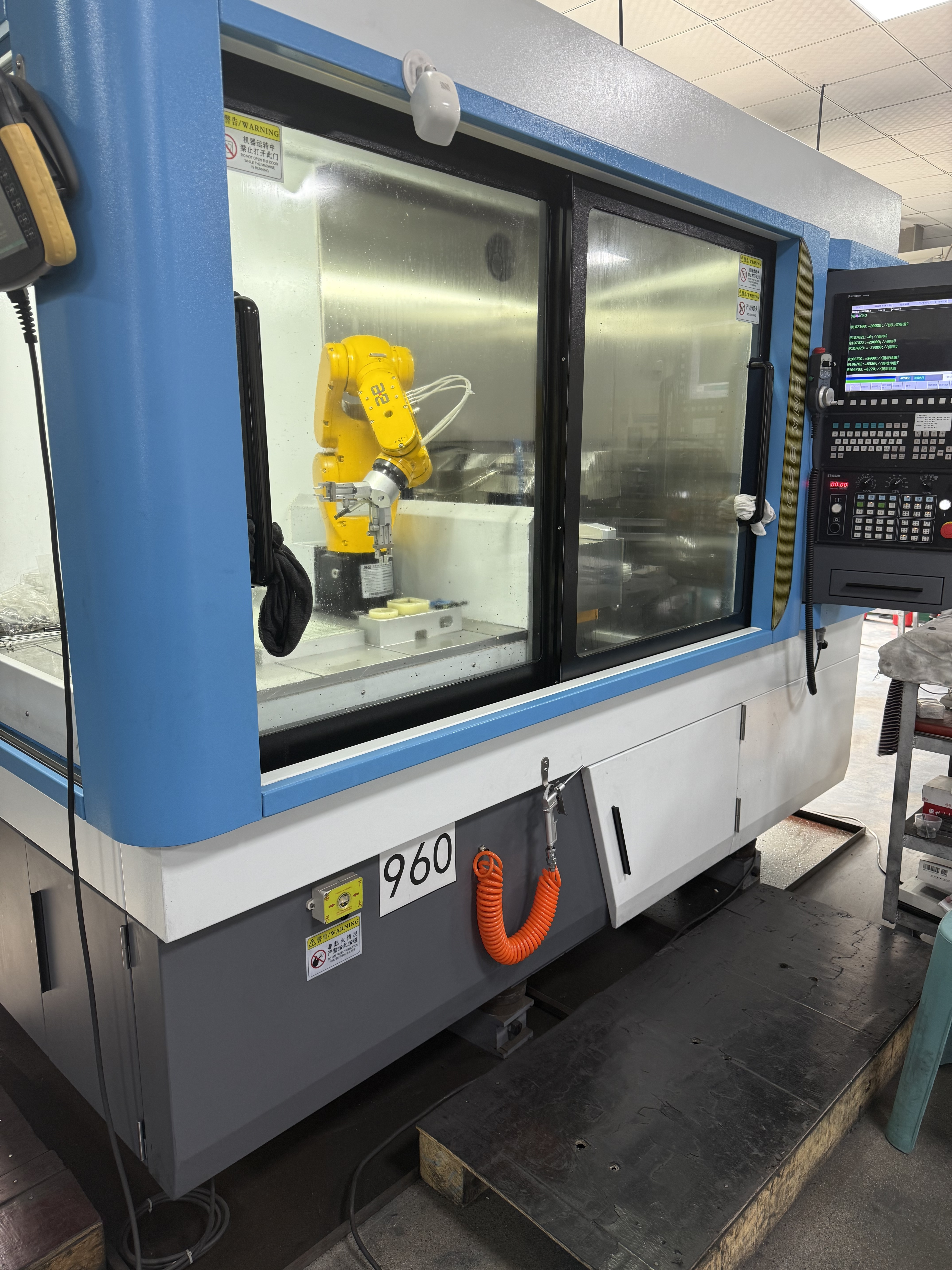 Chengdu Lian Xiang New Material CO.,LTD. ligne de production en usine