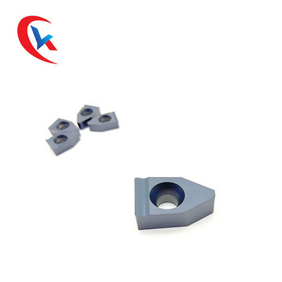Les plaquettes de rainurage larges TGUN100-06 conviennent à l'usinage de l'acier, de l'acier inoxydable et de la fonte, y compris l'usinage de faces d'extrémité et de diamètres extérieurs.