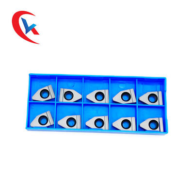 Les plaquettes de rainurage larges TGUN100-06 conviennent à l'usinage de l'acier, de l'acier inoxydable et de la fonte, y compris l'usinage de faces d'extrémité et de diamètres extérieurs.