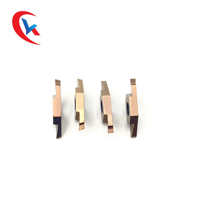 Le carbure des machines-outils TKF12R200-S16 de HRA 91,8 cannelant des insertions a incliné tranchant